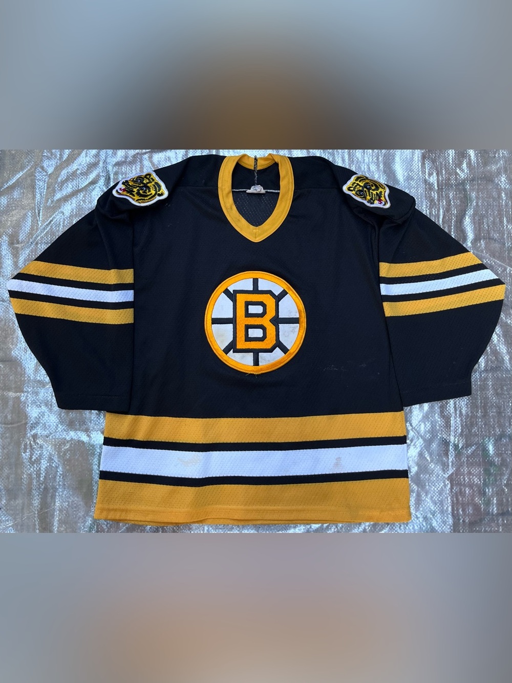 CCM Boston Bruins Hockey Jersey Sz Youth L/Xl